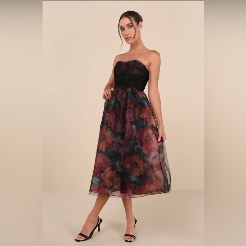 Lulus Floral Black Strapless A-Line dress